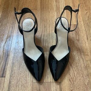 Vince Camuto Pump/Heels 10